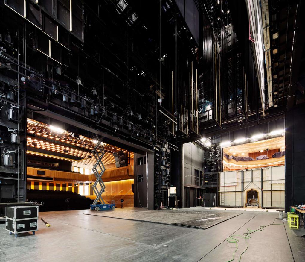 Theater Heidelberg: Marguerre-Saal und Alter Saal nutzen eine gemeinsame Bühne.