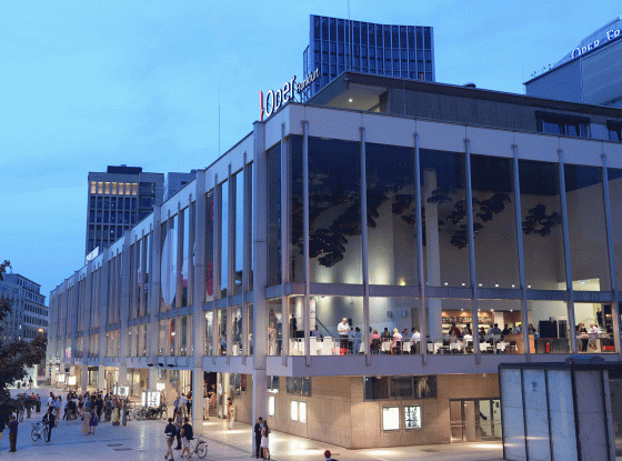 Außenansicht Oper Frankfurt